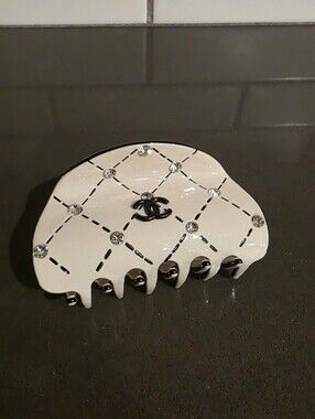 White Quilted Crystal Hair Claw